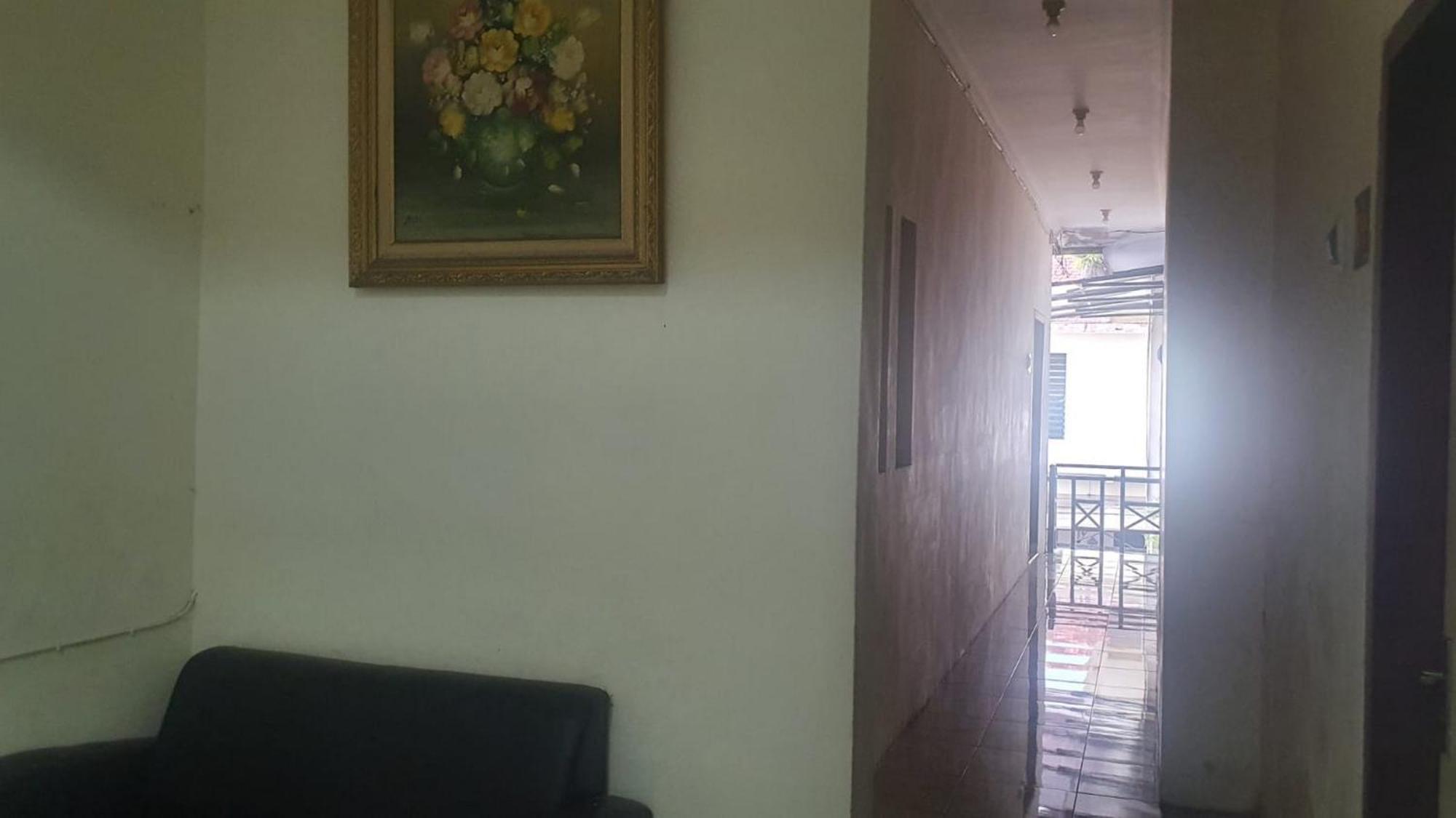 Reddoorz Syariah At Demasto Homestay Jembel Eksteriør bilde